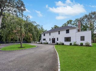 17 Timothy Ln, Saint James, NY 11780