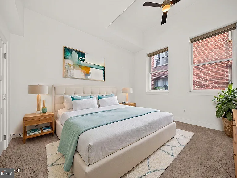 2160 California St NW #101 — Photo 16