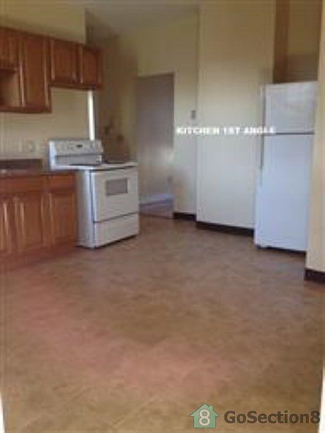 2nd image of 80 Orange St APT 2S