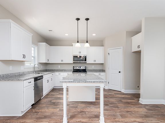 4th image of 467 W Creek Farms Lot 467