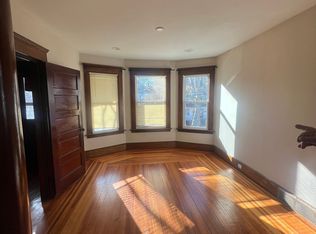 181 Atwater St, West Haven, CT 06516