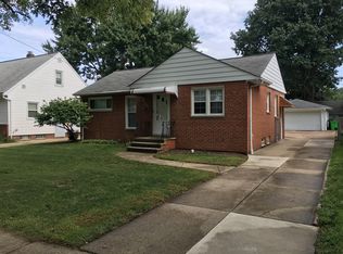 6009 Monica Ln, Garfield Heights, OH