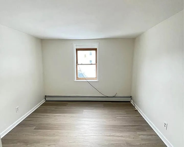 925 Butternut St #1 — Photo 11