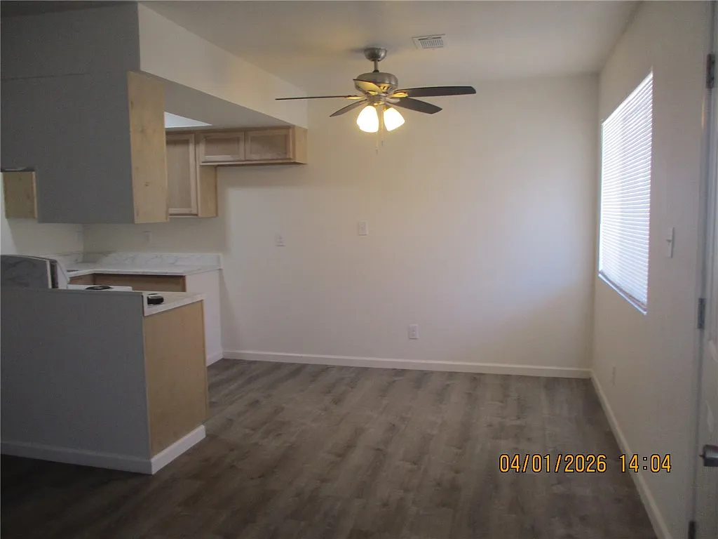 2 bed, 1.0 bath, 800 sqft, $850 — Photo 4