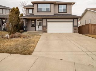 52 S Salish Bay W, Lethbridge, AB T1K7T8