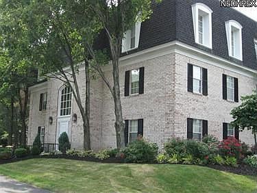 2nd image of 2021 King James Pkwy APT 323