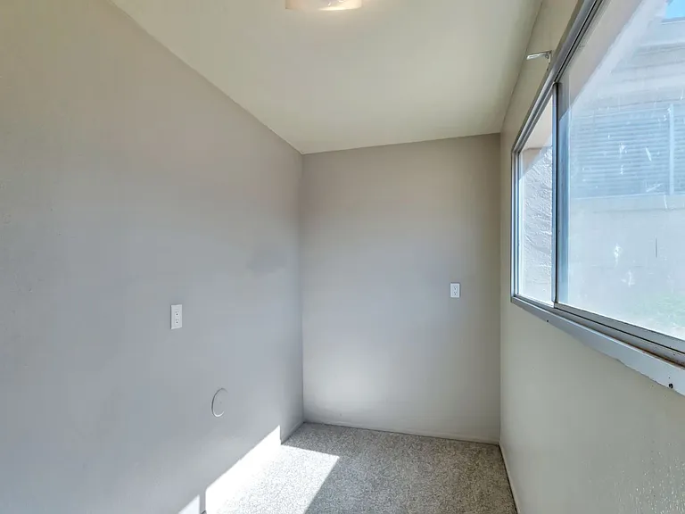 3511 S Alder Dr — Photo 13