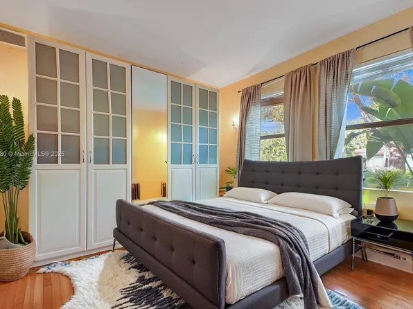 421 Grand Concourse APT 1, Miami, FL 33138