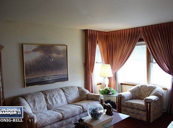 5th image of 5117 N Ozark Ave