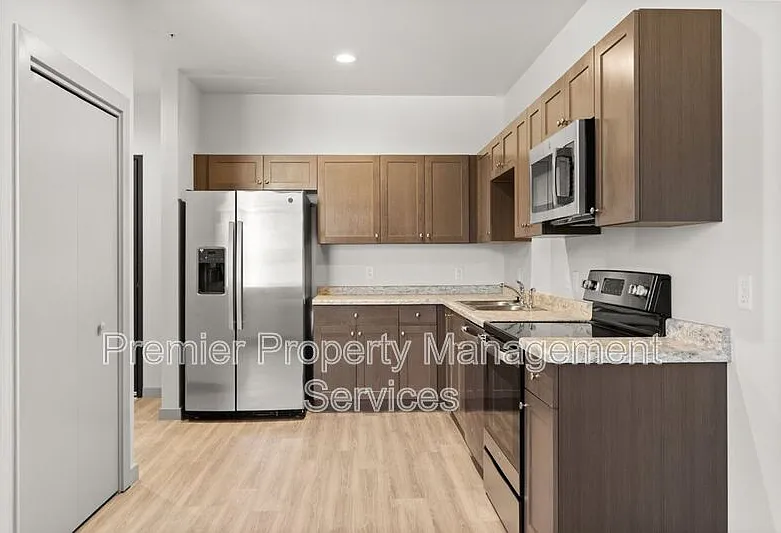 Studio, 1.0 bath, 534 sqft, $975 — Photo 1