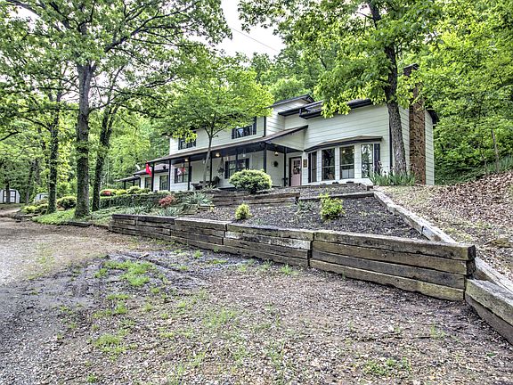 2nd image of 142 SW 499 Dr