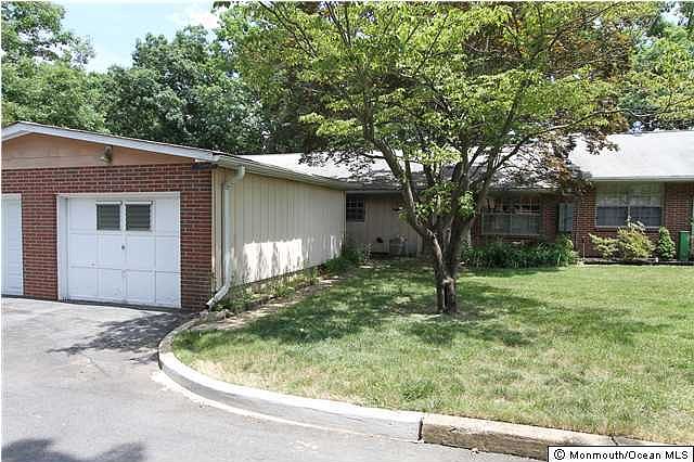 2nd image of 60 Buckingham Drive #C