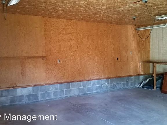 2nd image of 701 N Saint Clair St