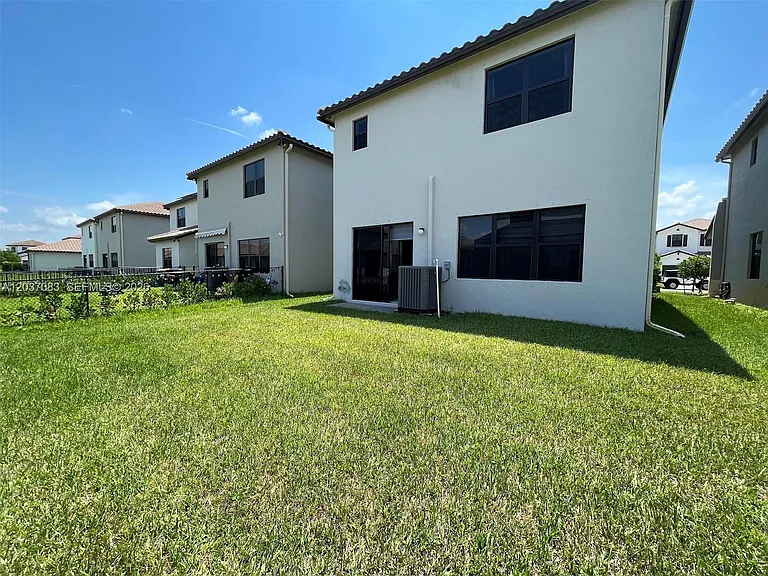 5525 Agostino Way Ave — Photo 43