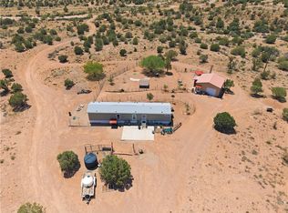 10501 E Blake Ranch Road, Kingman, AZ 86401