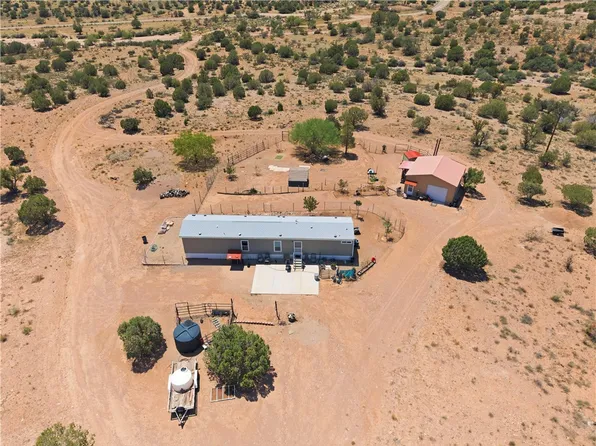 10501 E Blake Ranch Road, Kingman, AZ 86401