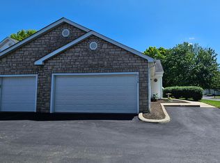 6738 Axtel Dr #10E, Canal Winchester, OH 43110