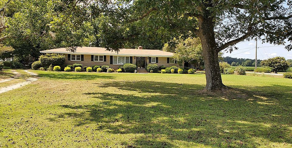 Front of home and yard