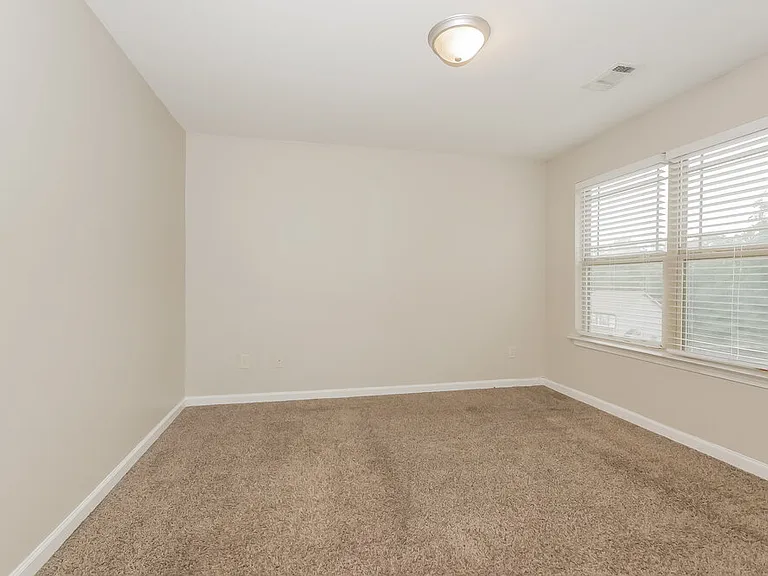 632 Stevens Pl — Photo 16