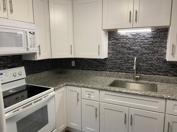 6297 Robinson Rd APT 3