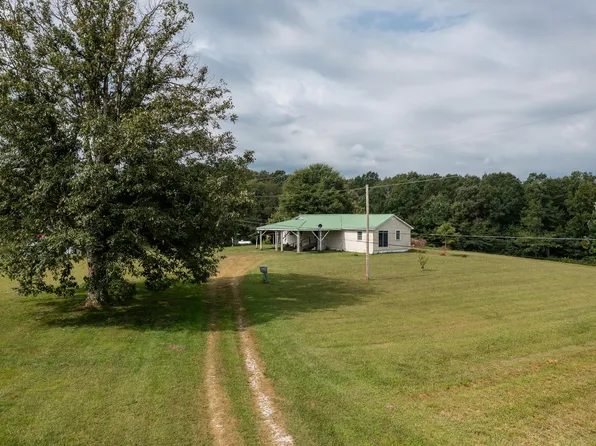268 County Road 815, Higdon, AL 35979