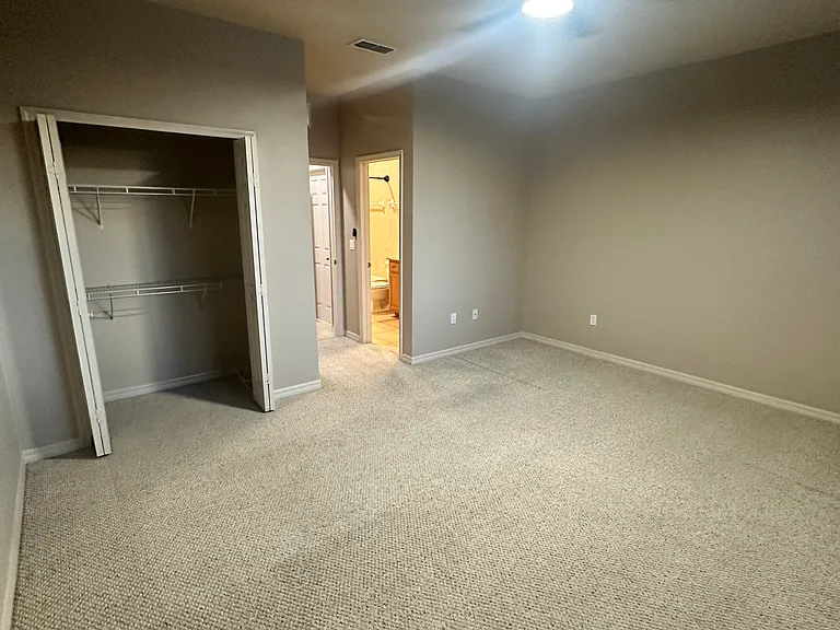 5135 Coronado Pkwy #207 — Photo 18