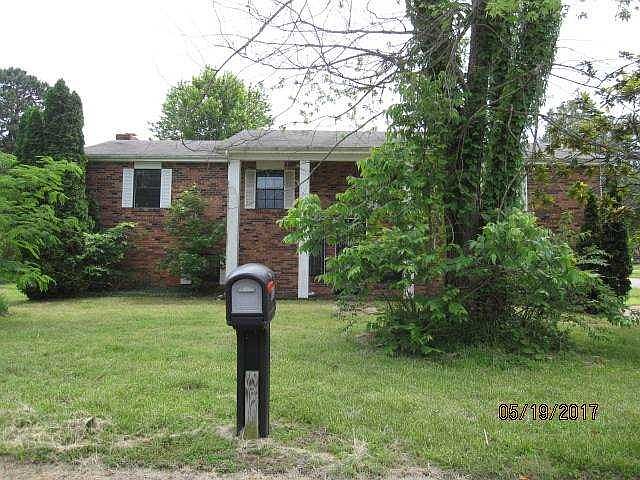 1st image of 1832 Zehm Ave