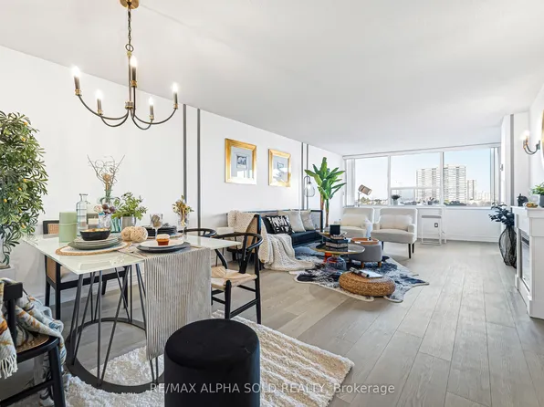 55 Huntingdale Blvd #504, Toronto, ON M1W 2N9