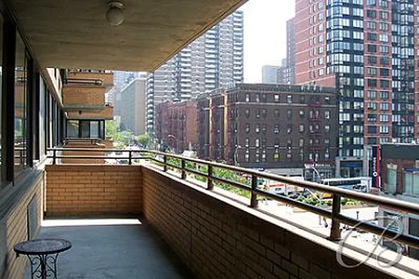 Rented by Bellmarc Realty | media 28