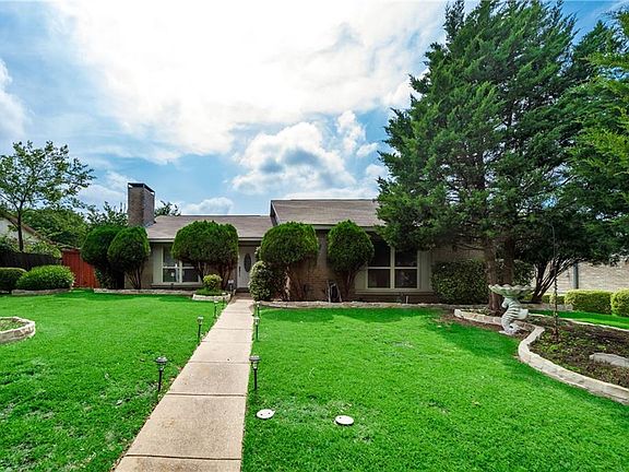 2nd image of 1103 Brush Creek Dr