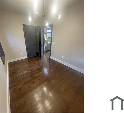 4th image of 62 Vroom St #1B