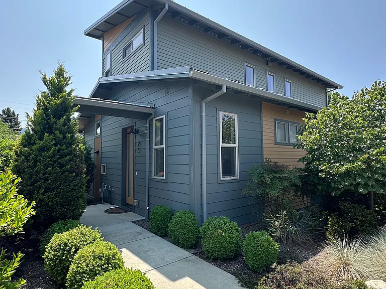 96 Dunn Cir — Photo 1