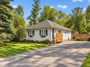 1152 Stoney Point Rd, Innisfil, ON L0L1C0