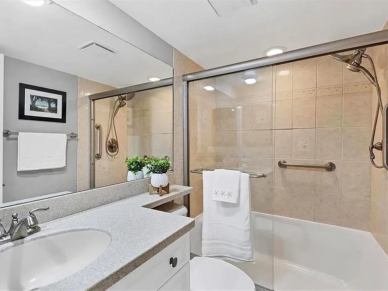 1640 Stickney Point Rd #40-101 — Photo 14