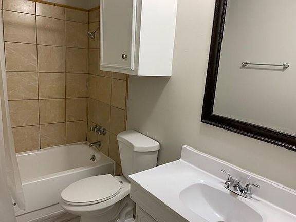 4th image of 1505 Cedar Pine Dr