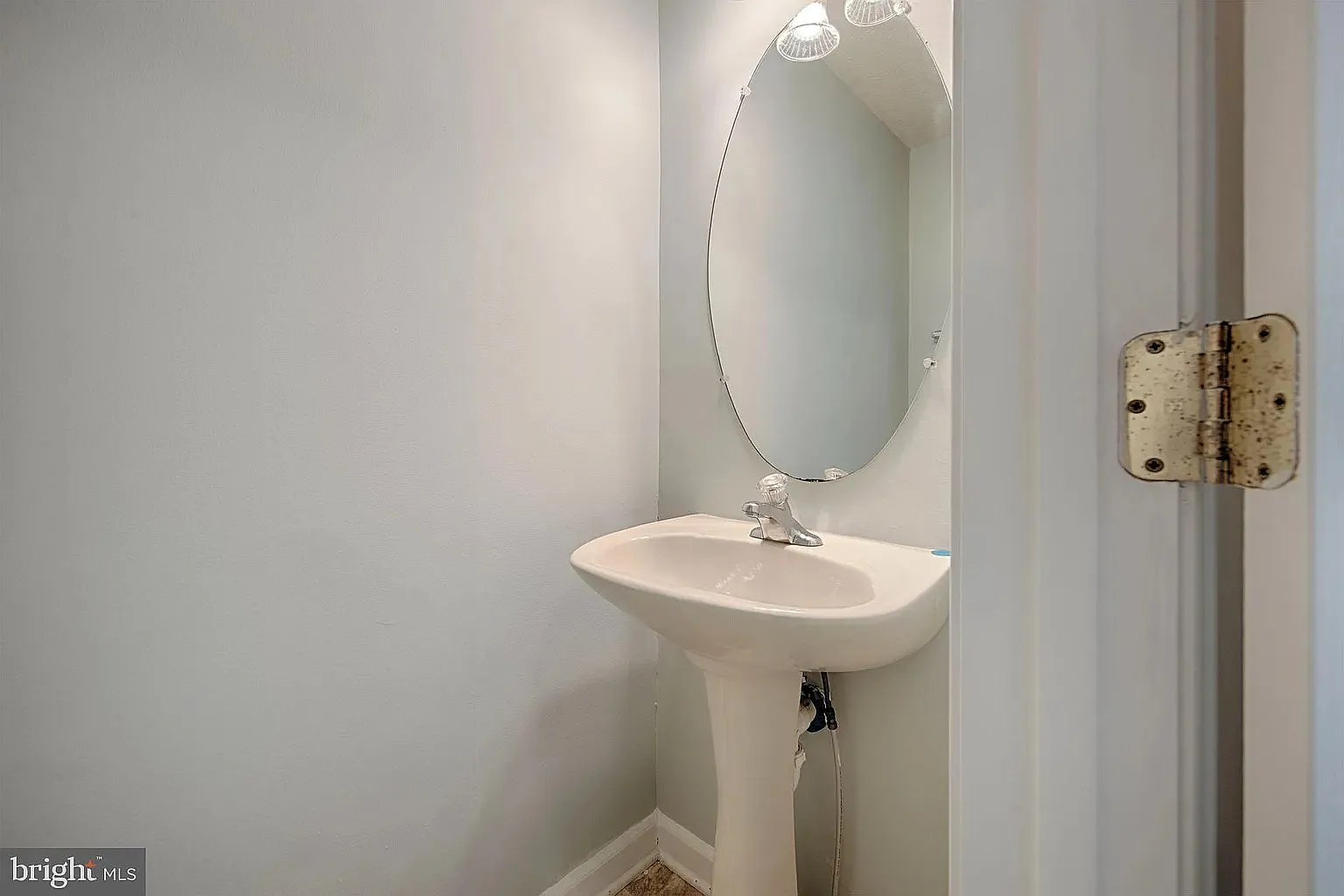 3 bed, 1680 sqft, $2,650 — Photo 2