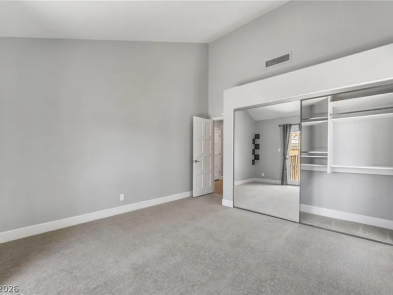 5142 Southern Hills Ln — Photo 13