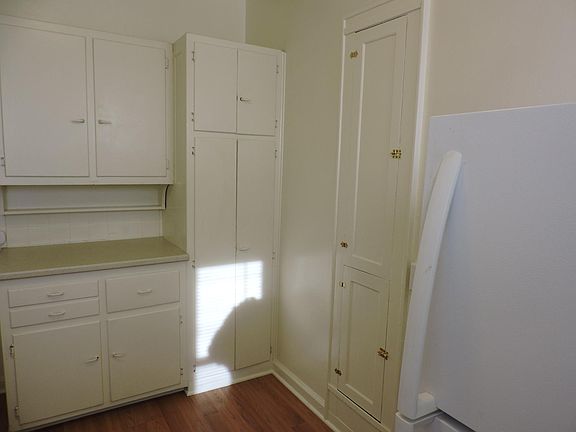 4th image of 70 Prospect St #7689