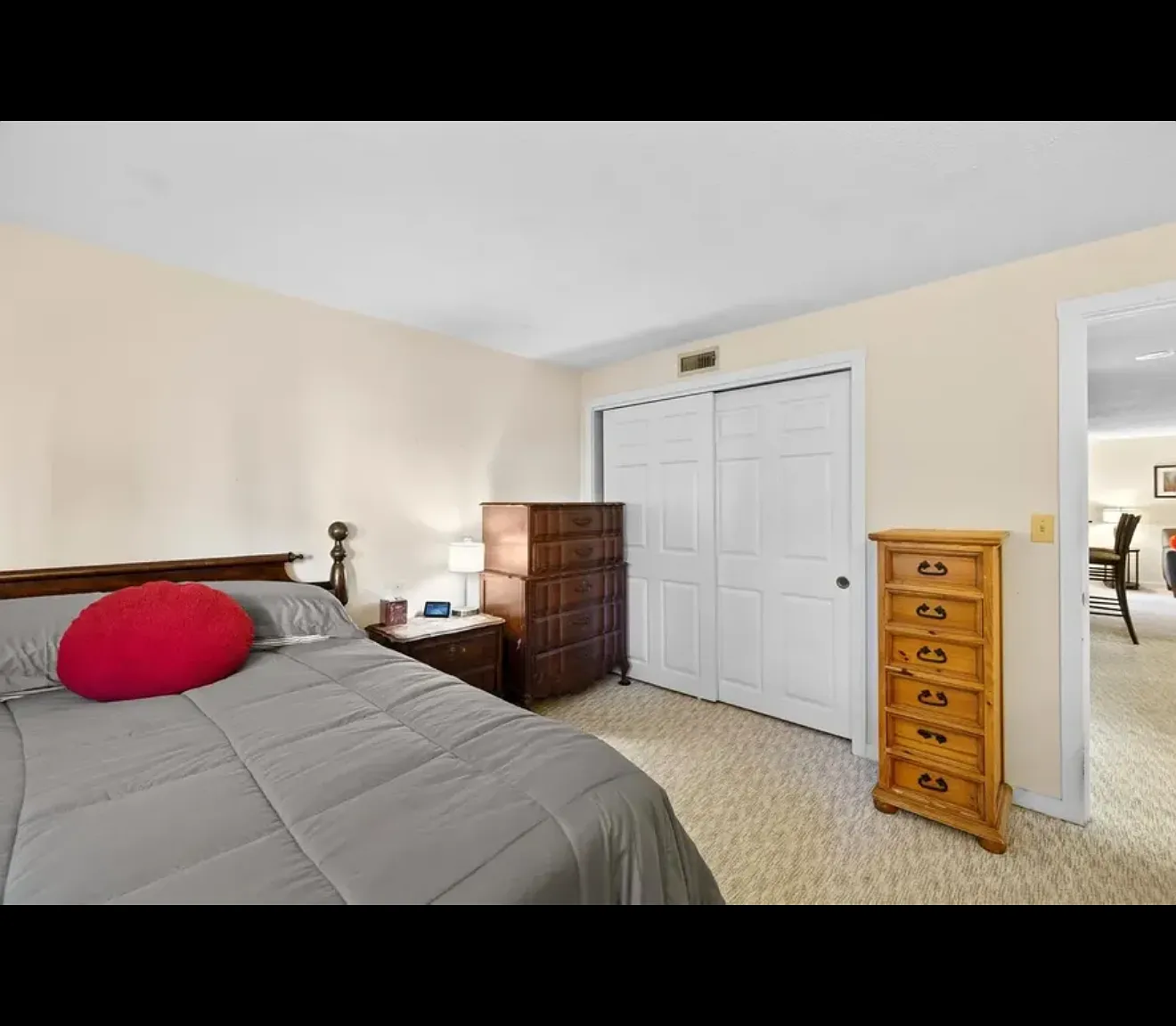 98 Henry Law Ave — Photo 2