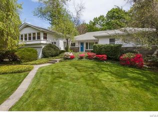 24 Kensington Rd, Scarsdale, NY 10583