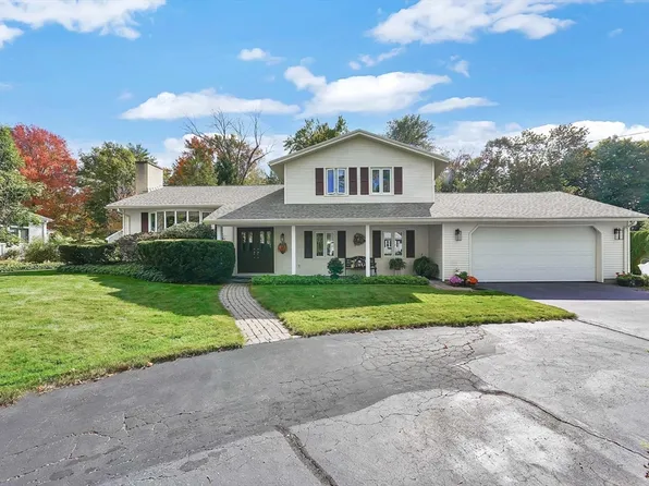 5 Rice Dr, Wilbraham, MA 01095