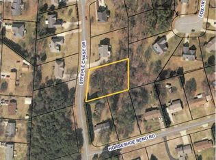 4384 Steeple Chase Dr, Hickory, NC 28601