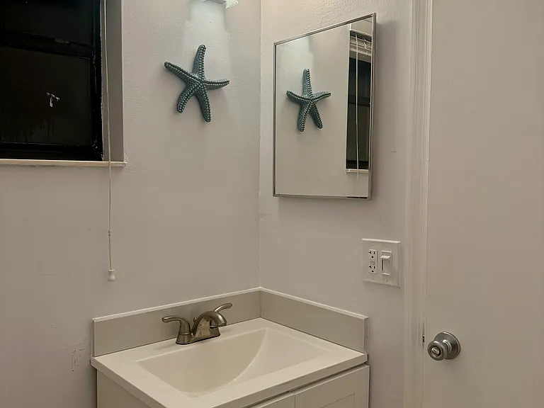 408 N Cypress Dr #6 — Photo 9