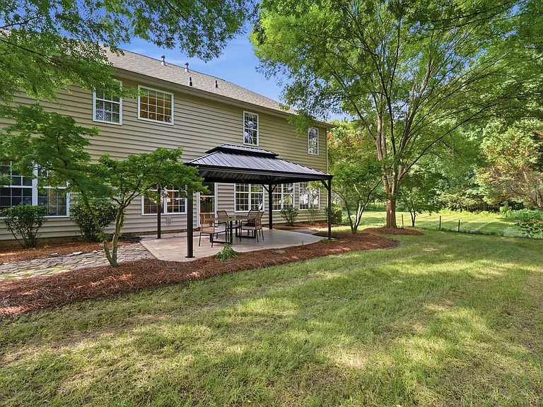 1915 Prima Cornice Ct — Photo 12