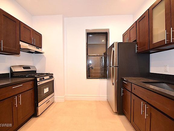 2nd image of 3086 32nd St APT 20