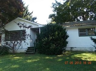 1 Patricia Ln, Danbury, CT 06811