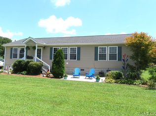2395 Cornwallis Rd, Garysburg, NC 27831