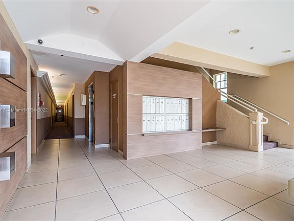 3rd image of 1244 Pennsylvania Ave APT 203