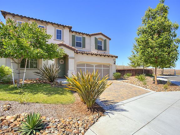 2nd image of 3517 Lone Pine Ln