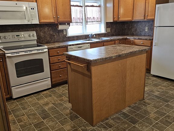 Flat top stove and dishwasher